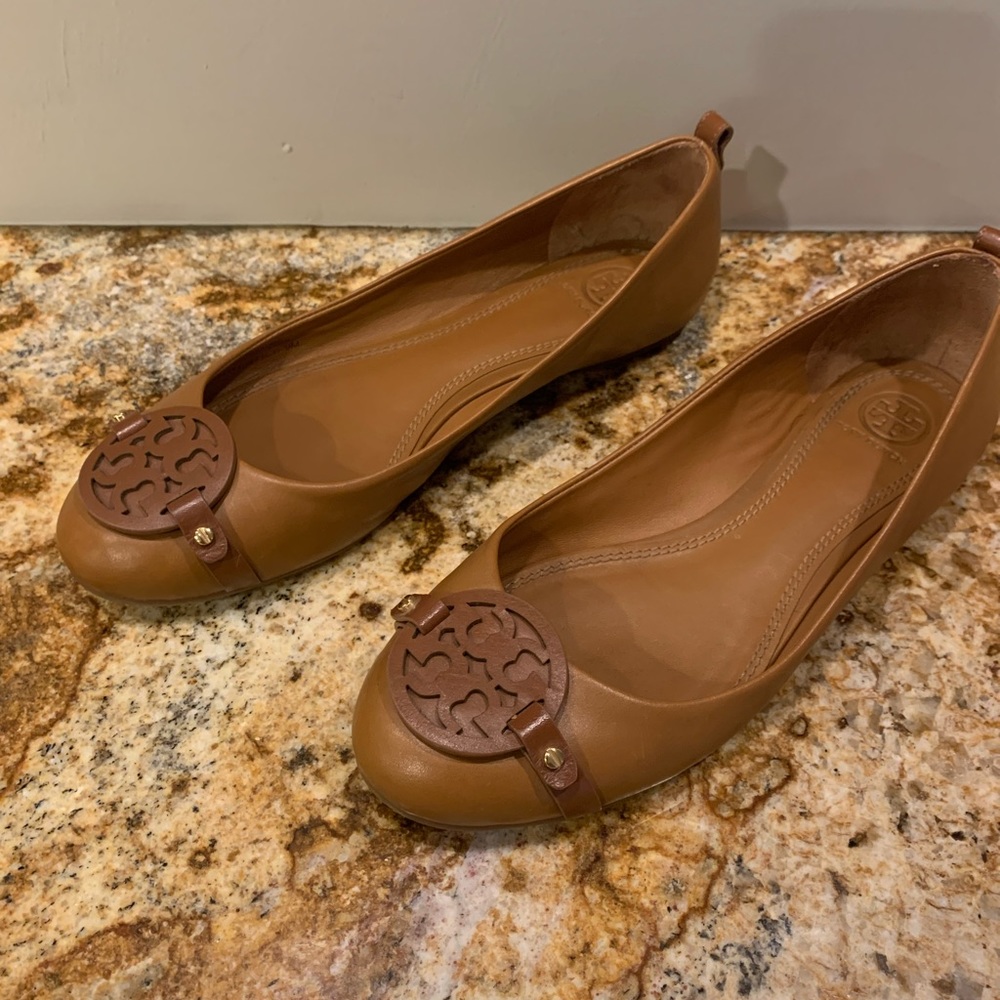 Camel colored Tory Burch flats